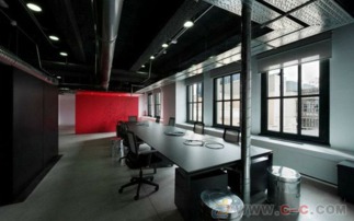 溶劑型環(huán)氧地坪面漆KPE301 打造卓越裝飾工程的藝術(shù)與科學(xué)